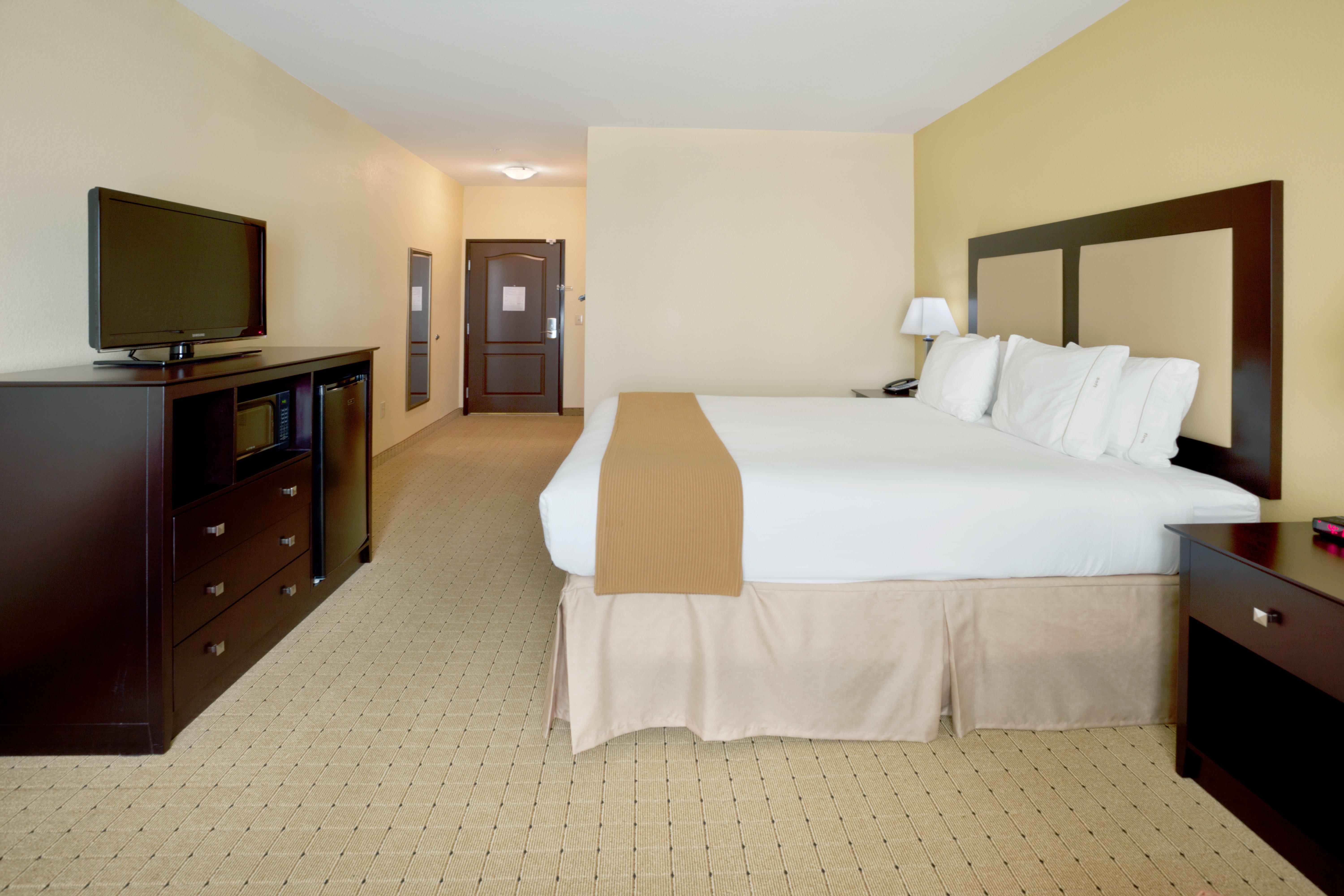 Holiday Inn Express Georgetown By Ihg Exterior photo
